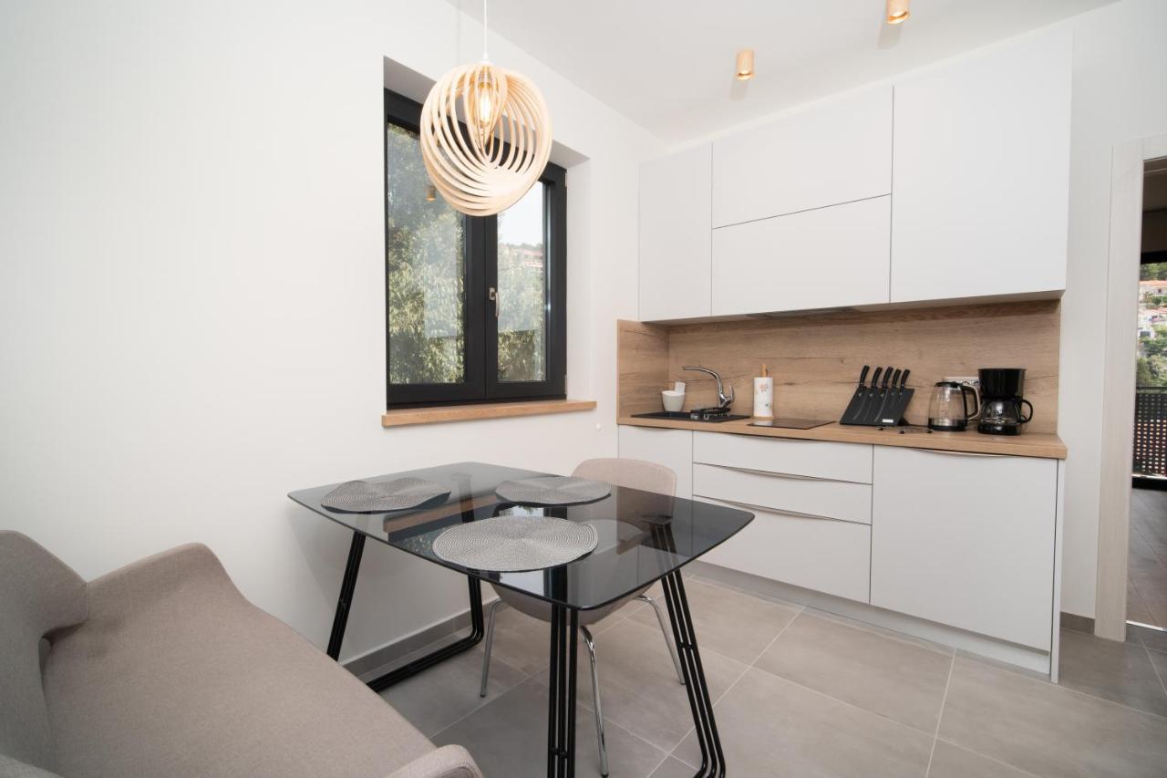 Apartments Marea Rabac Exterior foto